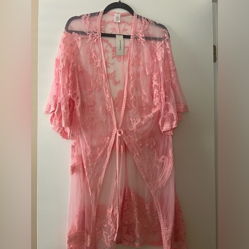 Cute & Comfortable. Great to complete a look!